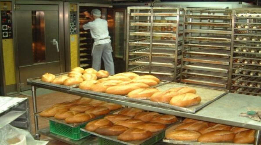 قیمت نان فانتزی، عرضه و تقاضایی شد/ نرخنامه منتشر شده، صحت ندارد